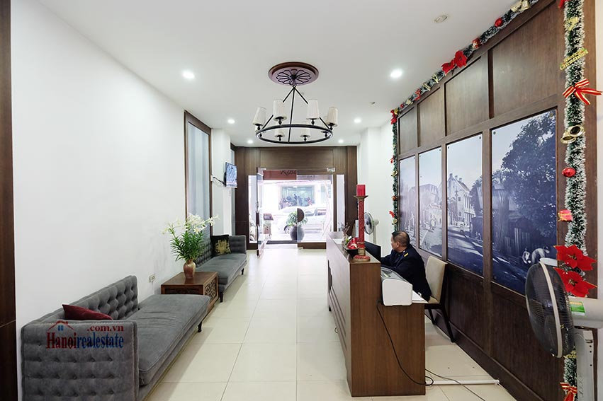 Top floor 2-bedoom Apartment with open view in Hoan Kiem 17