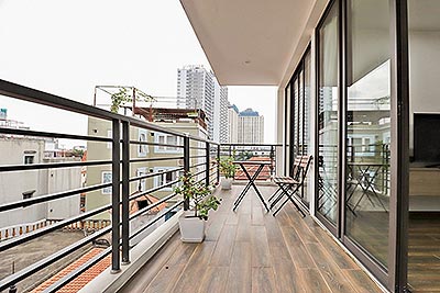 Top floor apartment on To Ngoc Van with 01 bedroom, Japanese style