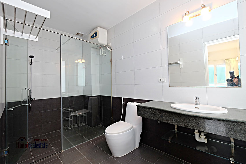 Unfurnished 4-bedroom house with swimming pool to rent on Au Co, Tay Ho 11