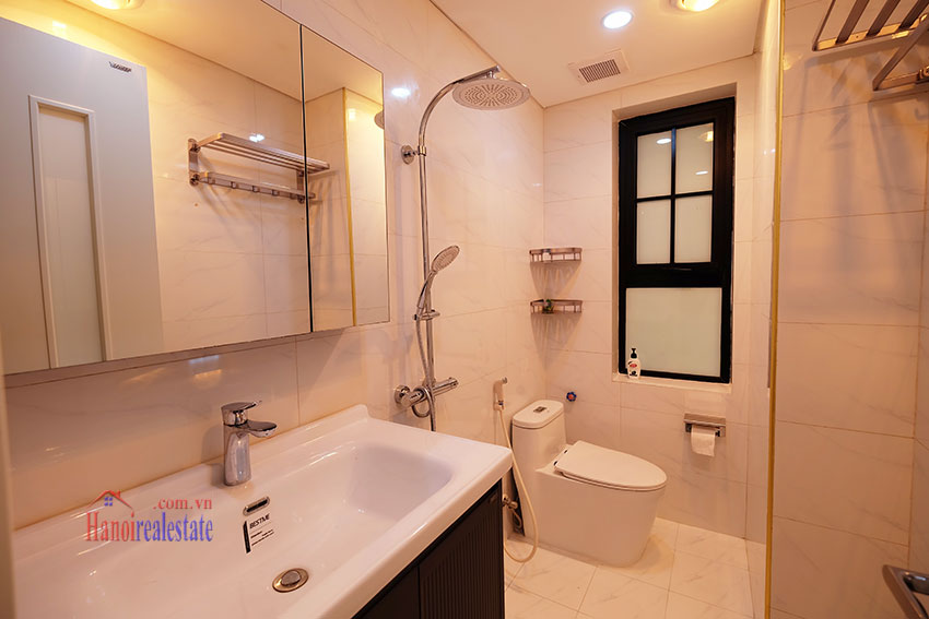 Unique 2 bedroom house with large garden in Tay Ho 6