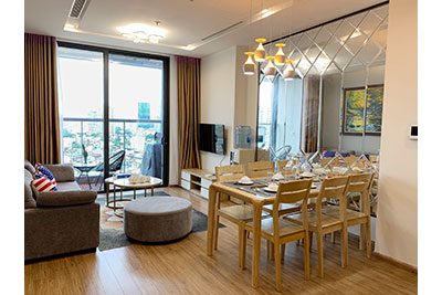 Vinhomes Metropolis, Fully furnished 03 bedroom apartment in M2 building 