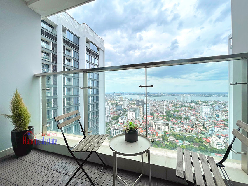 Vinhomes Metropolis Hanoi apartment: 4 bedrooms, West Lake view, Spacious, high-class 3