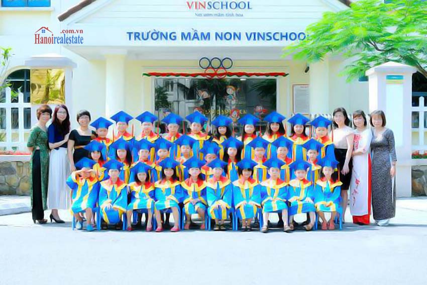 Vinhomes Nguyen Chi Thanh Apartment 12