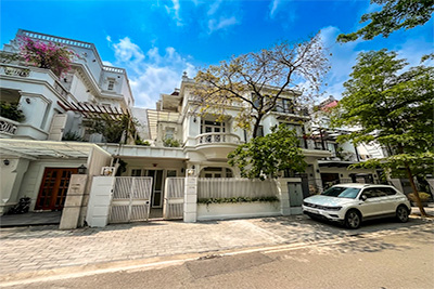 Cho thuê biệt thự Ciputra khu T - Nhà đẹp 4 phòng ngủ, vừa cải tạo