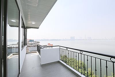 Westlake panoramic view Penthouse apartment with balcony in Yen Phu Village